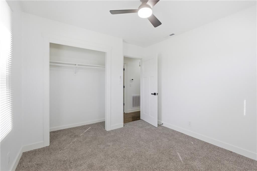 116 HOLLYWOOD Boulevard — photo 15
