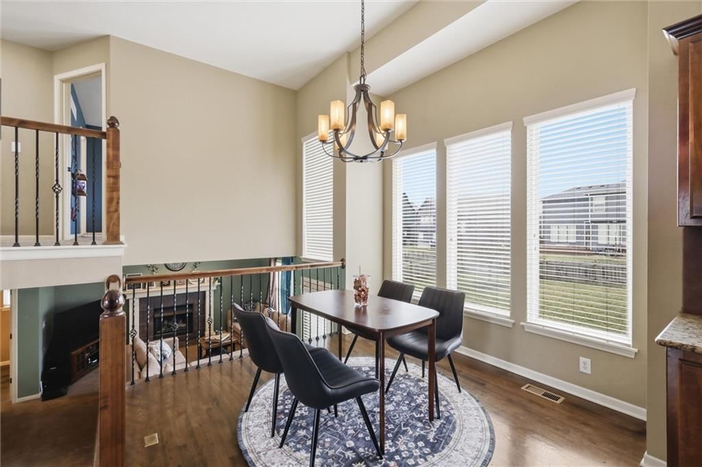 16458 S Lawson Street — photo 8