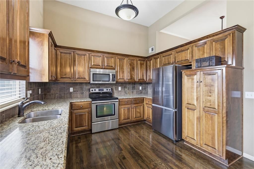 16458 S Lawson Street — photo 13
