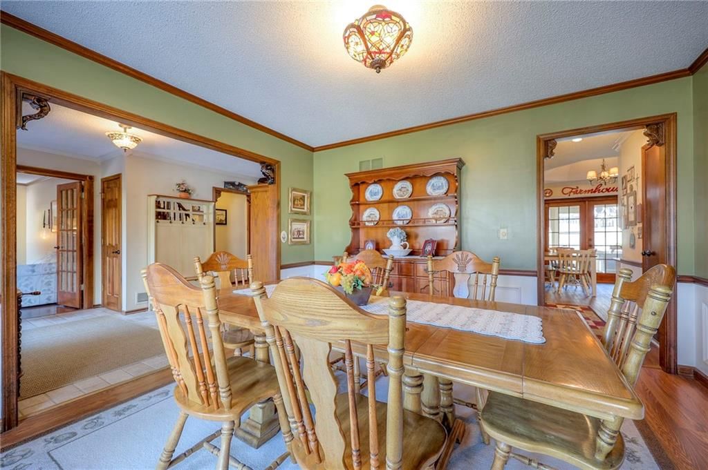 8422 Rosehill Road — photo 11
