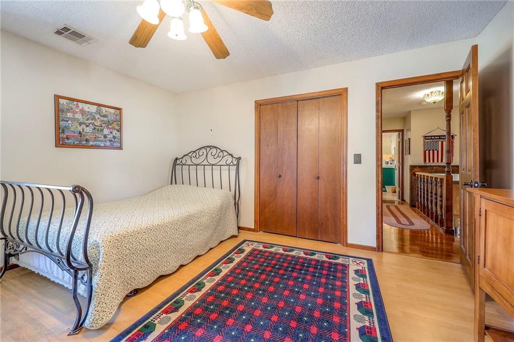 8422 Rosehill Road — photo 38