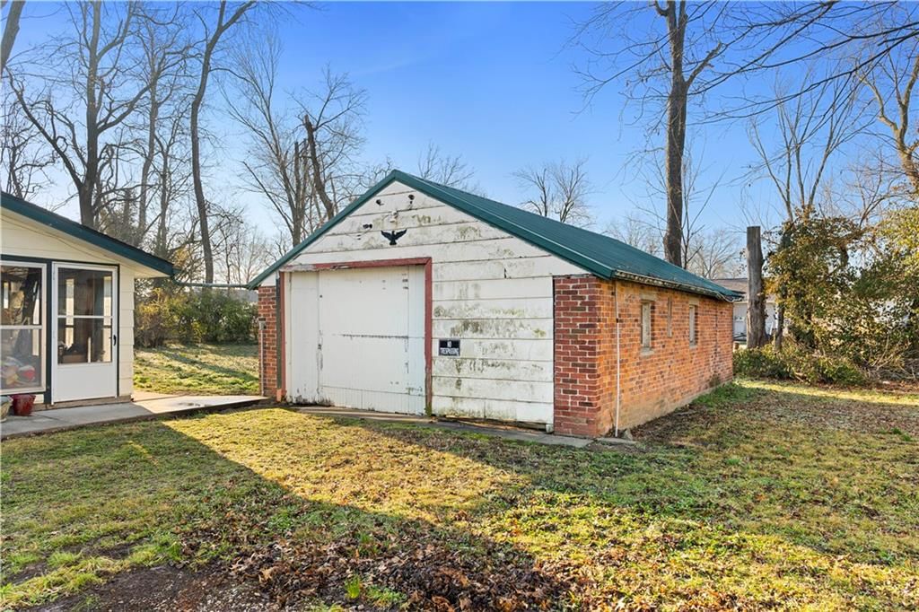 520 E Lee Street — photo 11