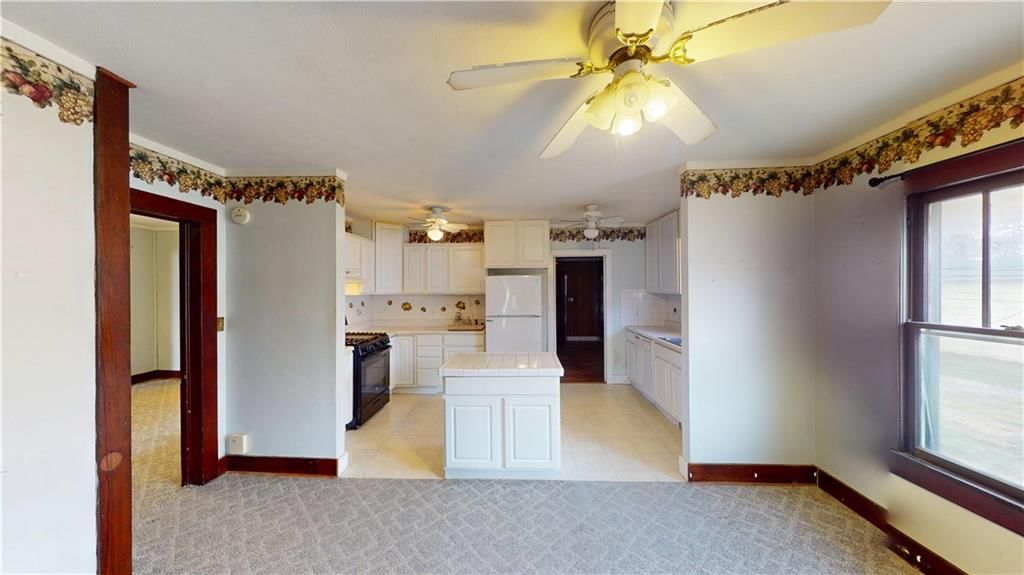 520 E Lee Street — photo 19