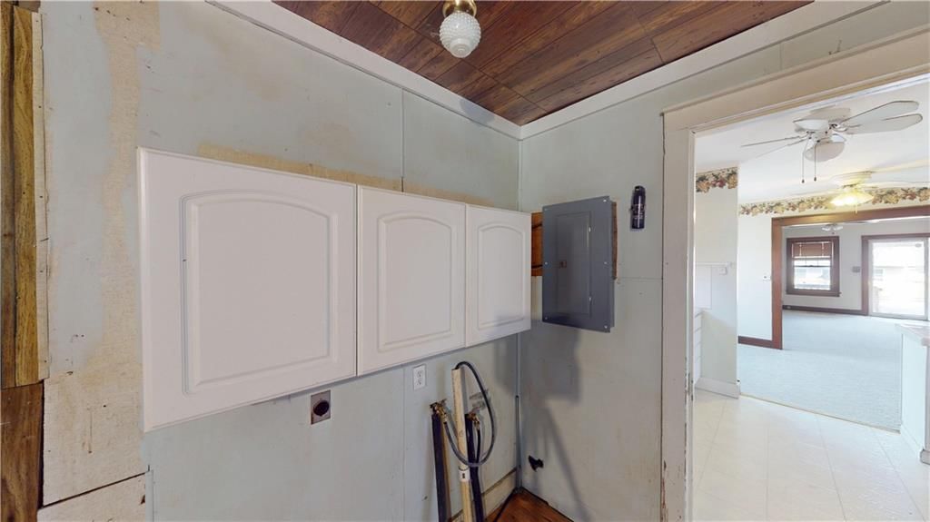 520 E Lee Street — photo 28