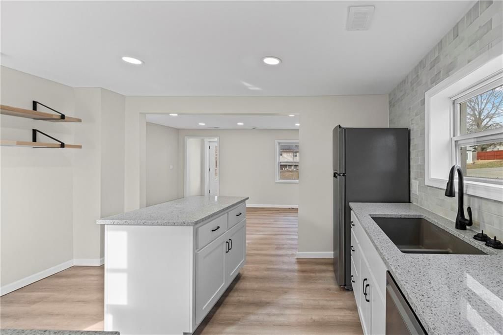 703 Hickory Street — photo 8