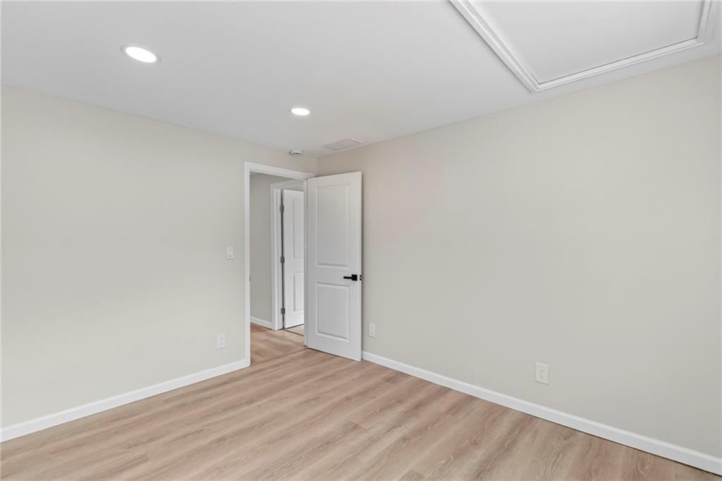 703 Hickory Street — photo 17