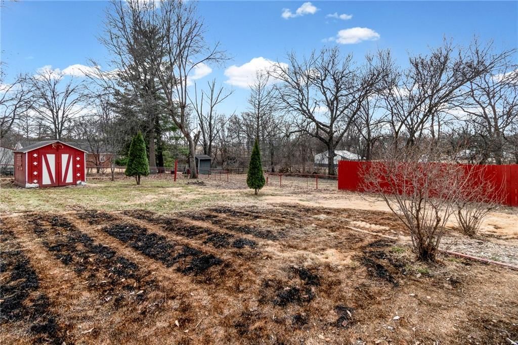 703 Hickory Street — photo 22