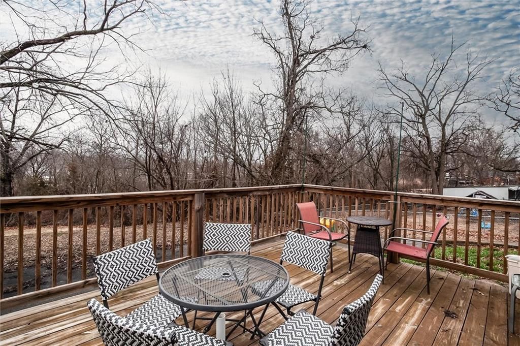 541 S Bluegrass Drive — photo 12