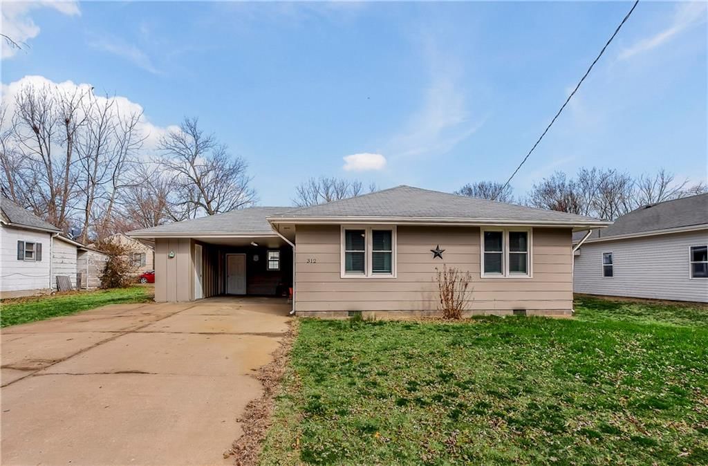 312 W Pine Street — photo 1