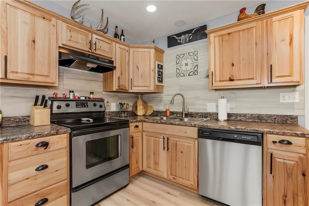 312 W Pine Street — photo 9