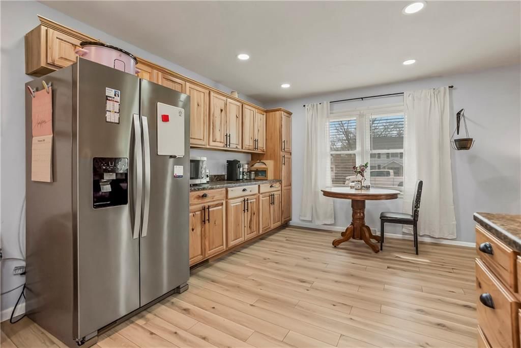 312 W Pine Street — photo 10