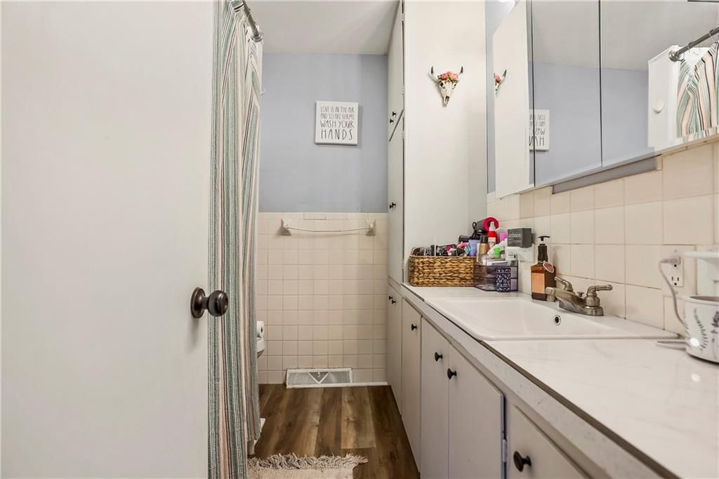 312 W Pine Street — photo 15