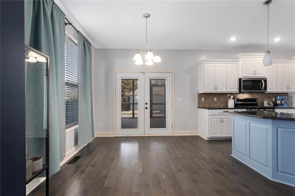 1804 S SIOUX Court — photo 15