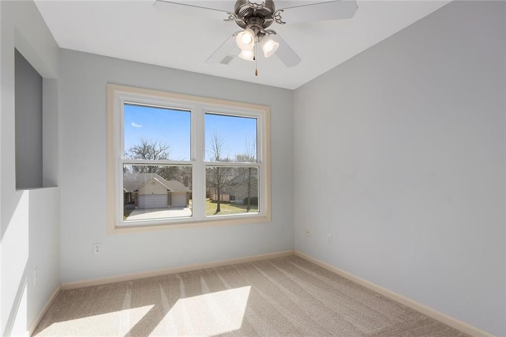 1804 S SIOUX Court — photo 19