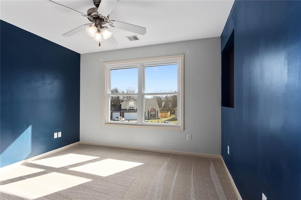1804 S SIOUX Court — photo 29