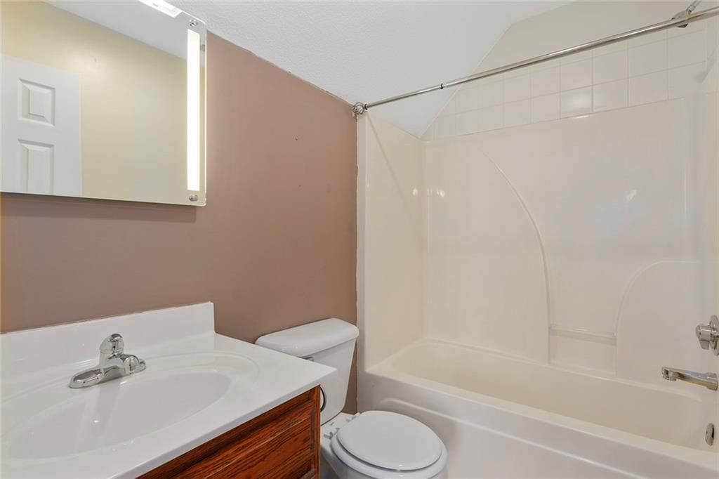 1804 S SIOUX Court — photo 33