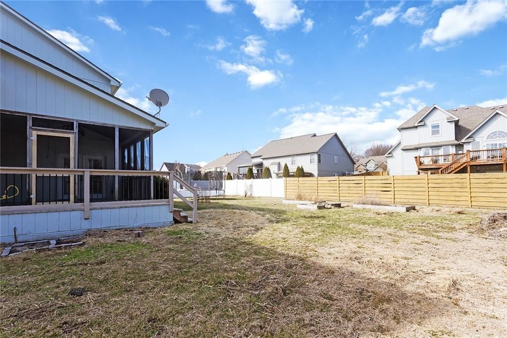 1804 S SIOUX Court — photo 36