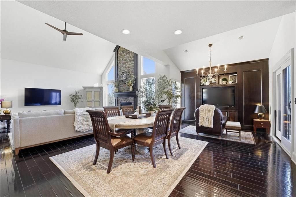 6115 NW Chestnut Court — photo 8