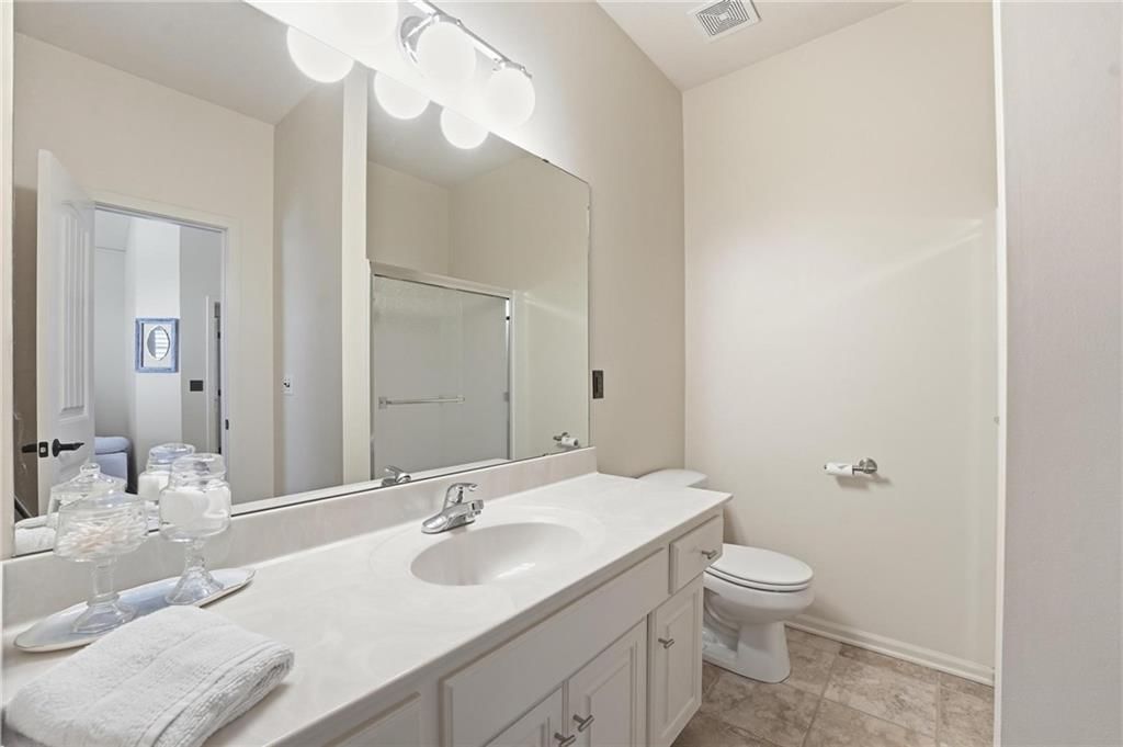 6115 NW Chestnut Court — photo 37
