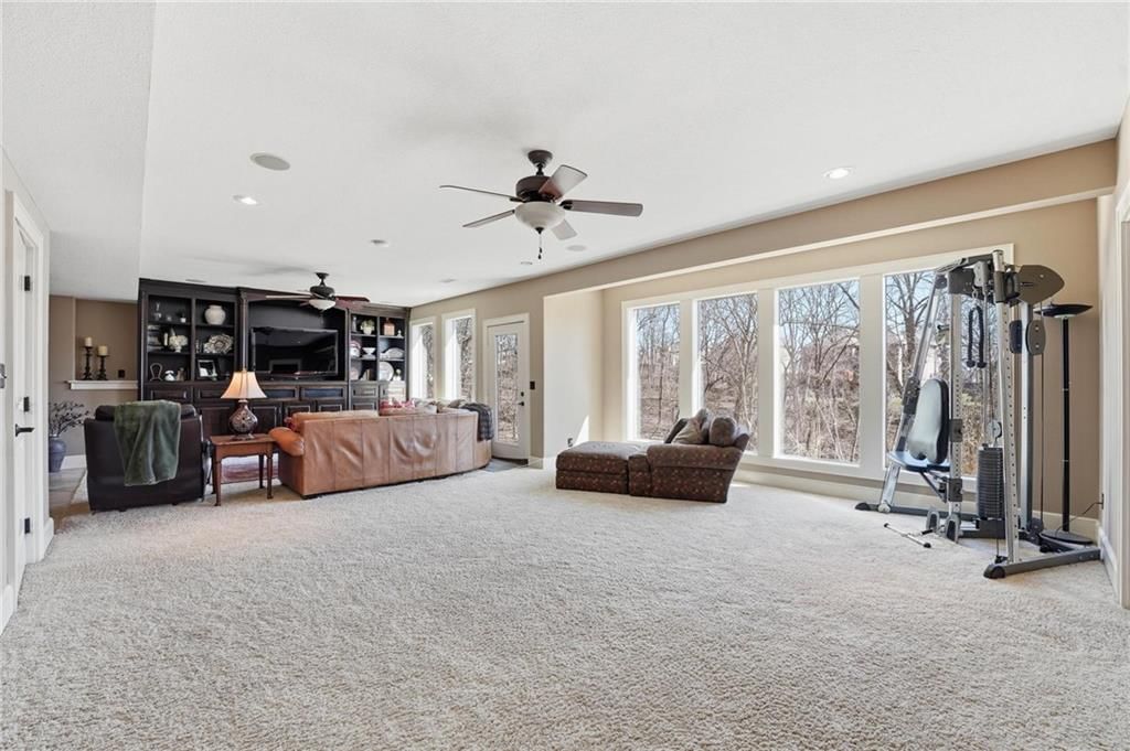 6115 NW Chestnut Court — photo 42
