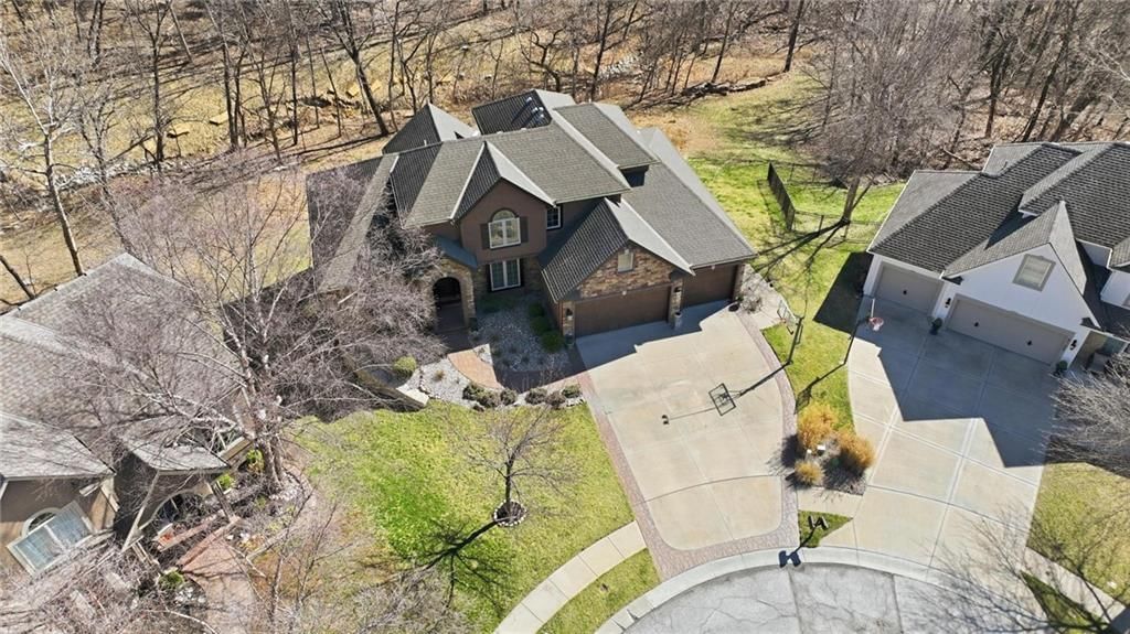 6115 NW Chestnut Court — photo 52