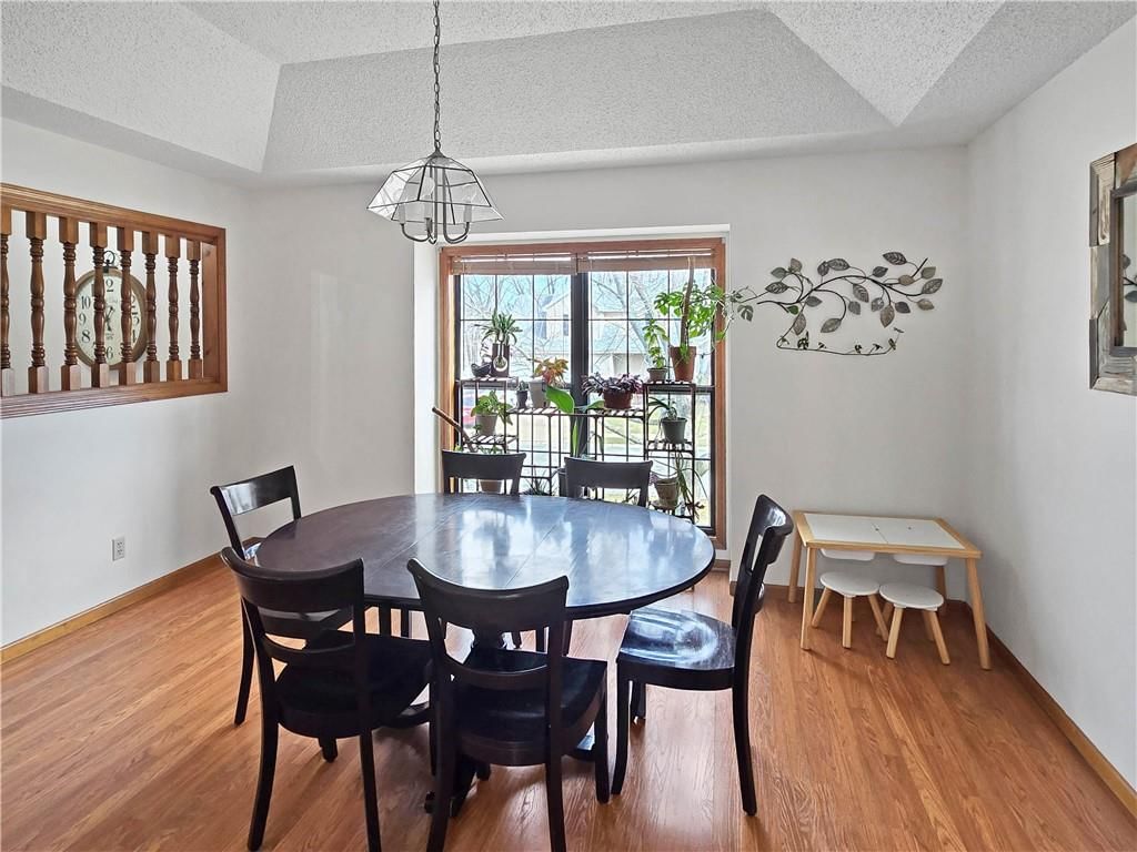 1206 Cambridge Drive — photo 7