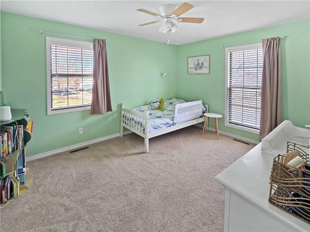 1206 Cambridge Drive — photo 19