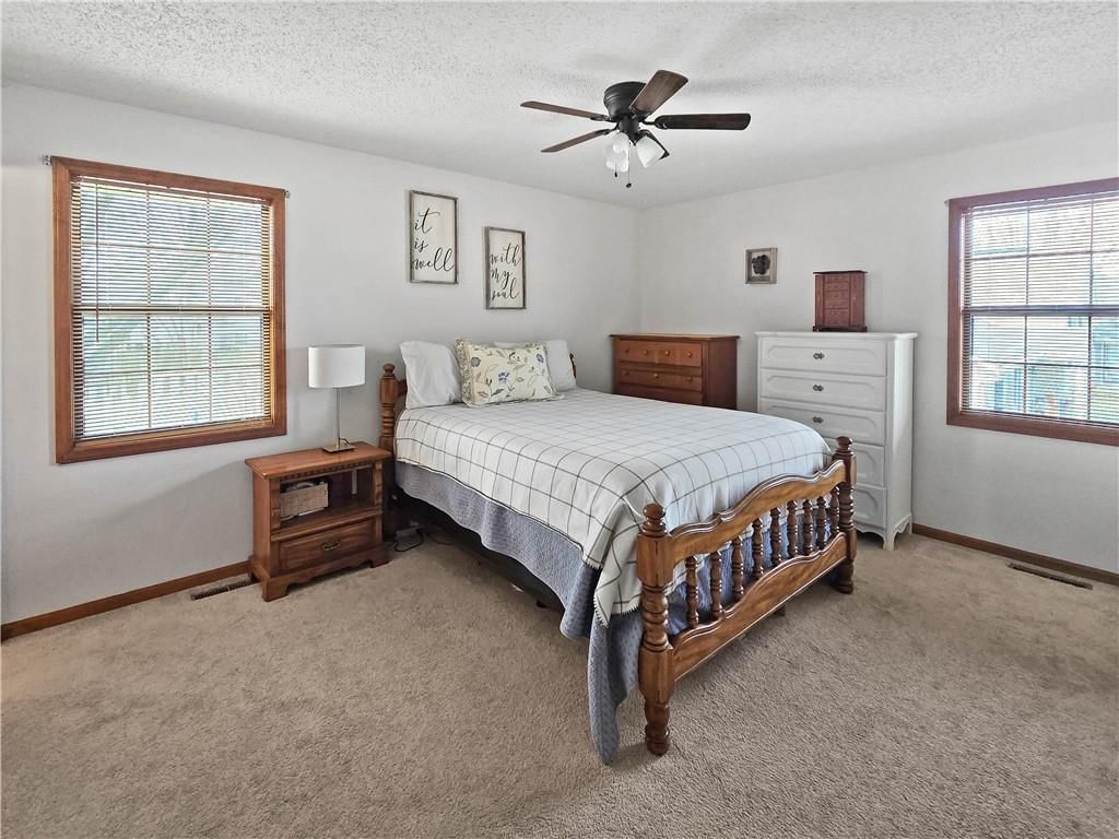 1206 Cambridge Drive — photo 25