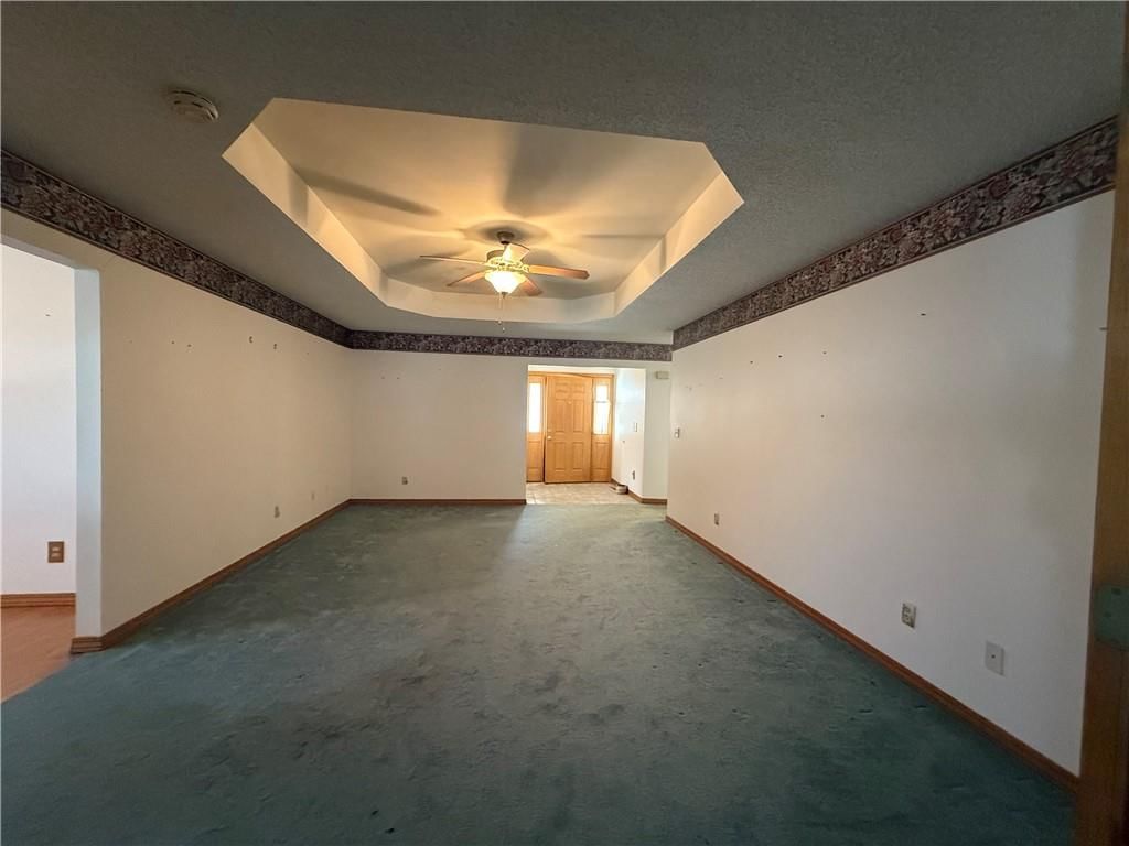808 Redbud Lane — photo 4