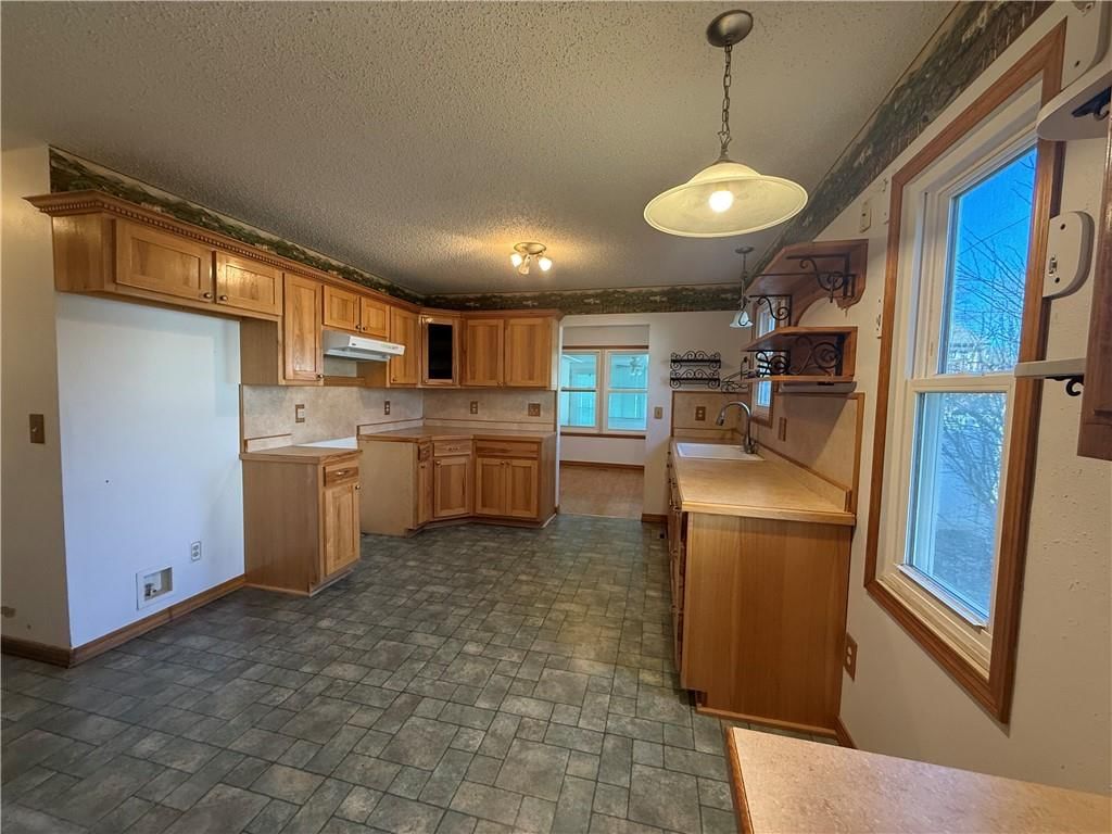 808 Redbud Lane — photo 18