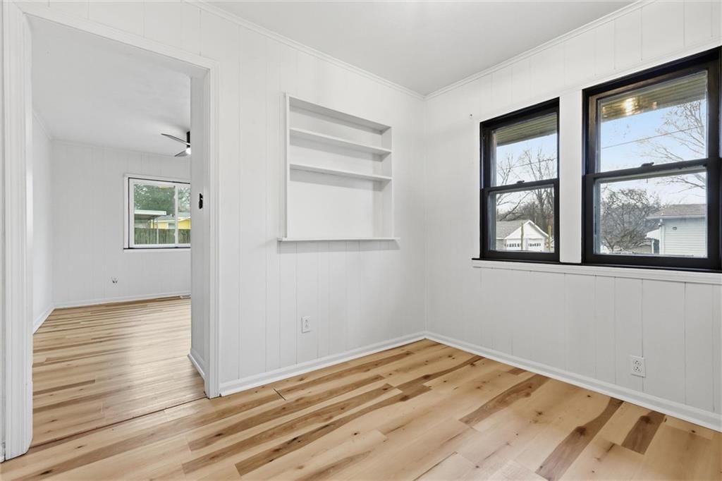10531 E 9th Street S — photo 27