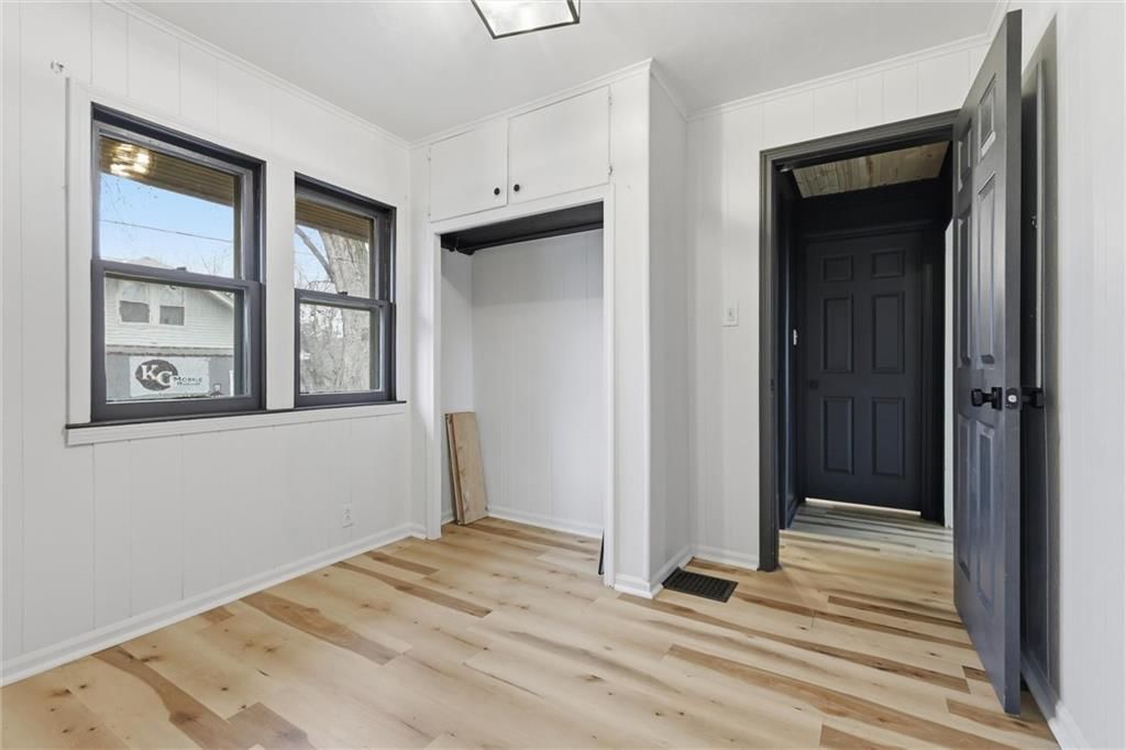 10531 E 9th Street S — photo 29