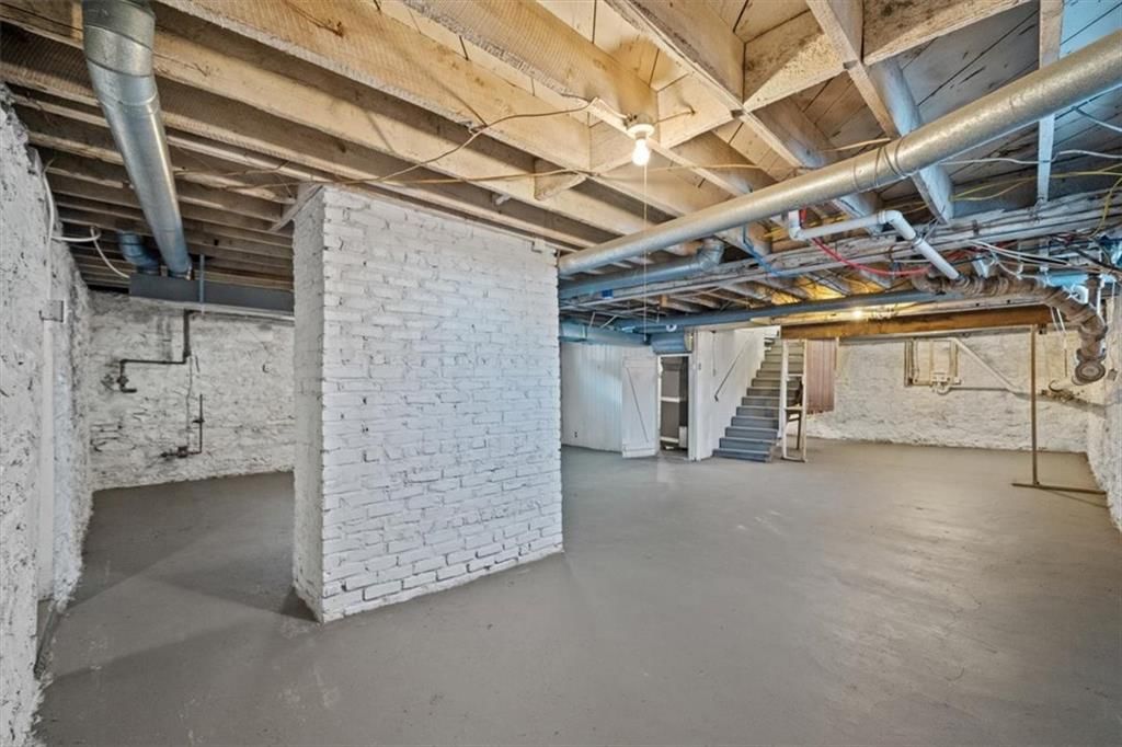 1500 W Lexington Avenue — photo 17