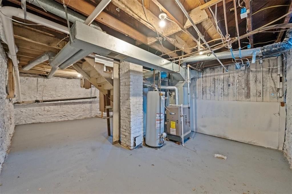 1500 W Lexington Avenue — photo 18