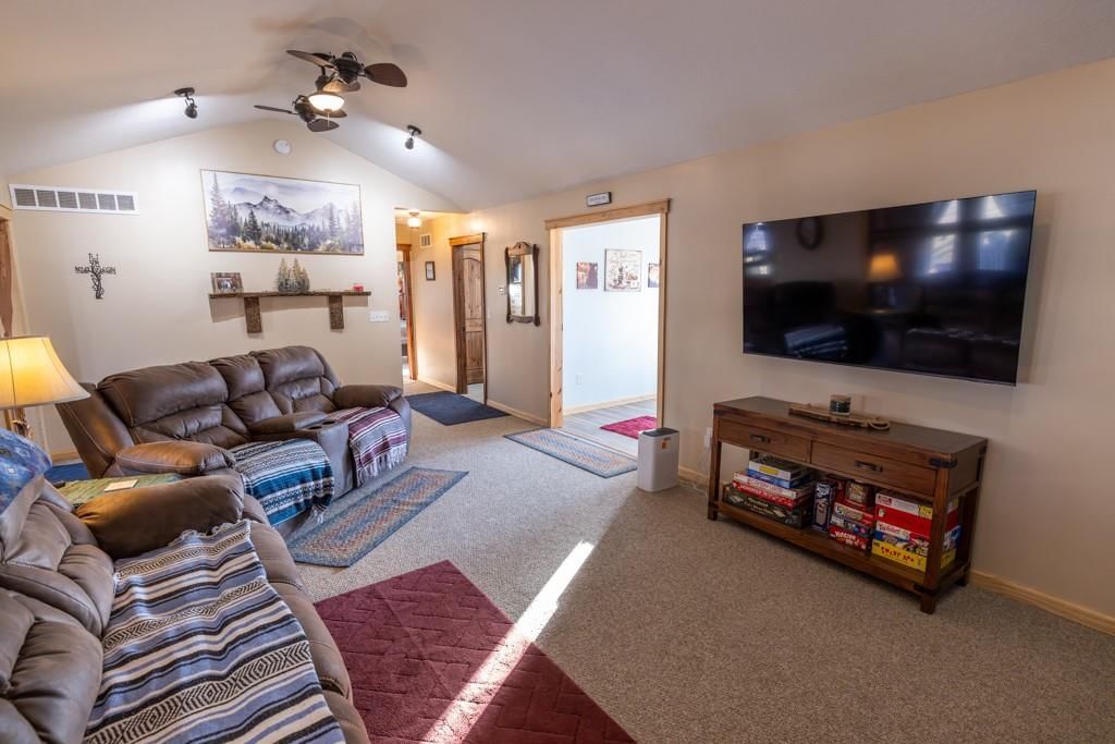 1208 S Cedar Street — photo 31