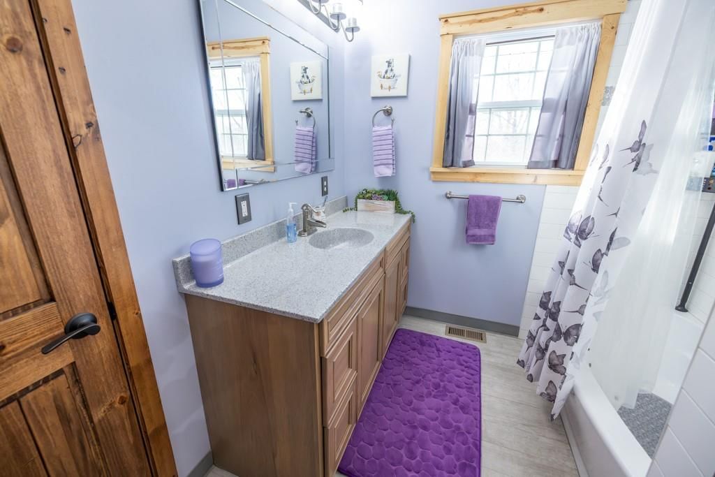1208 S Cedar Street — photo 32