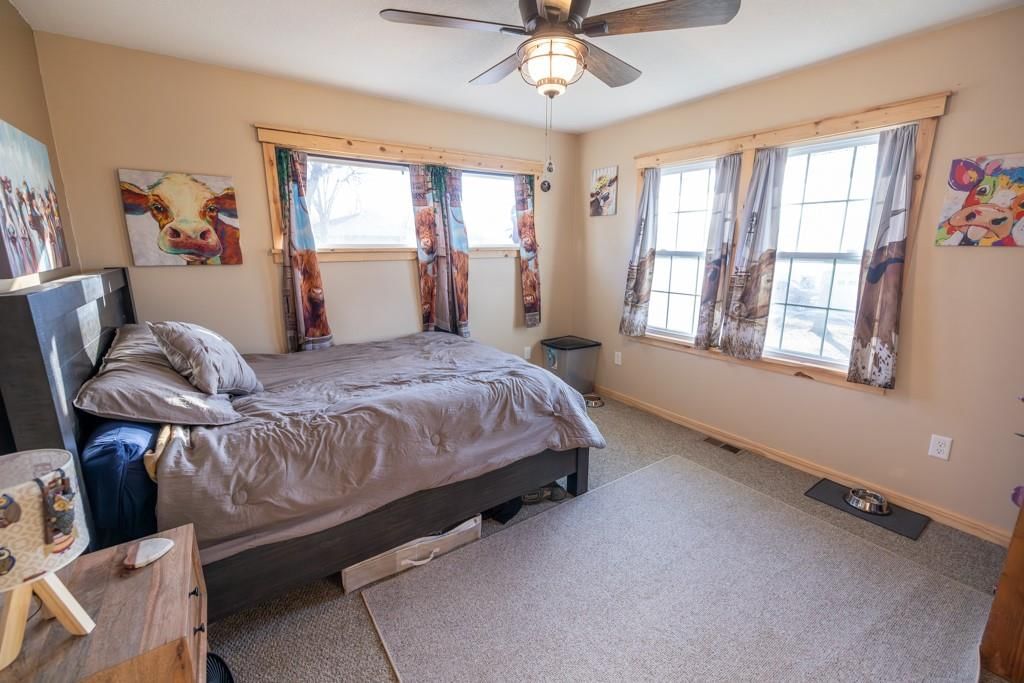 1208 S Cedar Street — photo 33