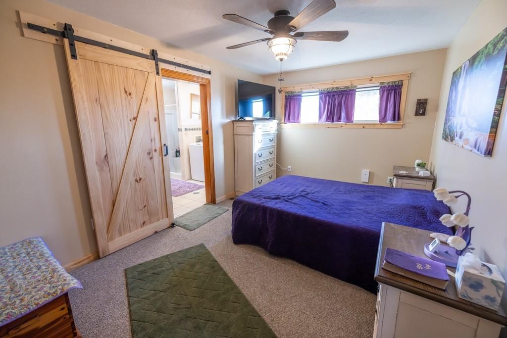 1208 S Cedar Street — photo 35