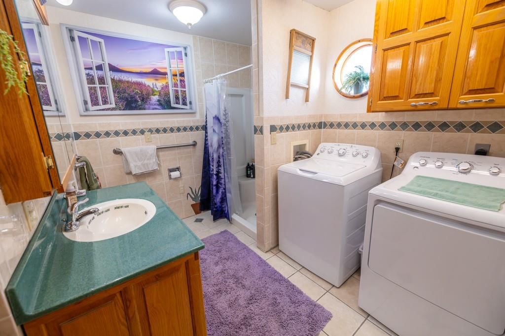 1208 S Cedar Street — photo 36