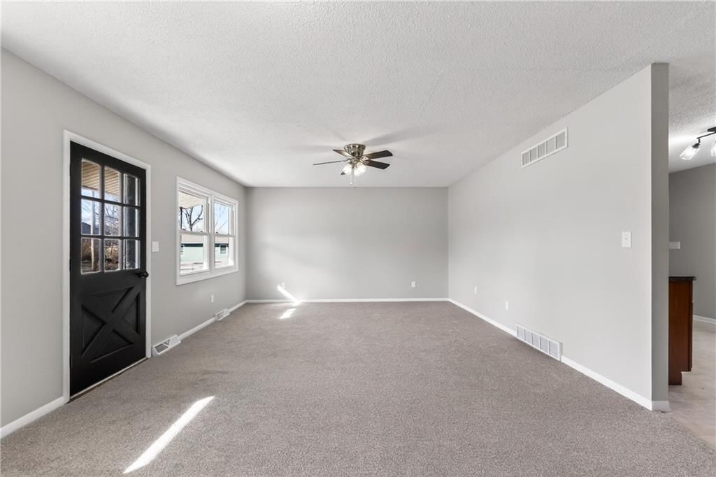 1407 W Main Terrace — photo 7