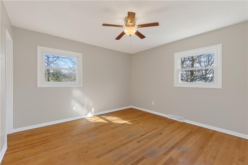 1407 W Main Terrace — photo 15