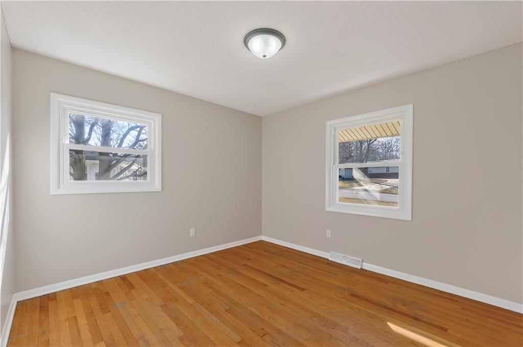 1407 W Main Terrace — photo 18