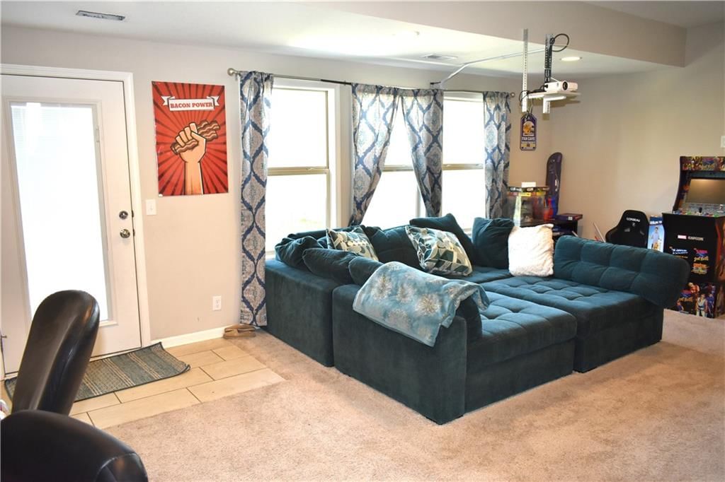 1652 Shadow Drive — photo 20