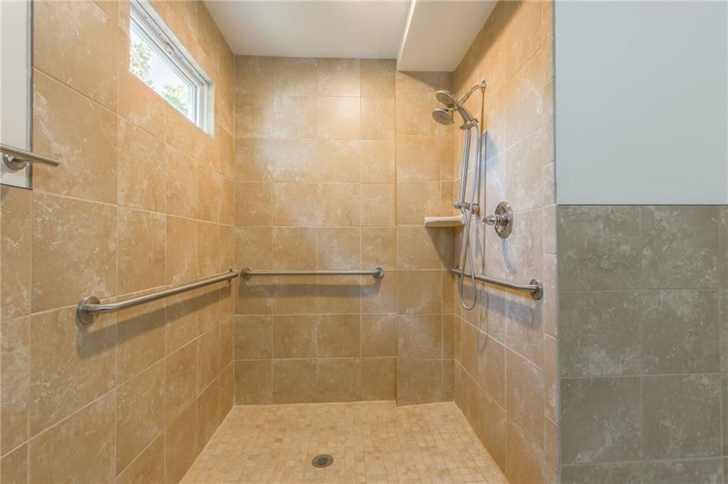 4016 E Red Bridge Road — photo 4