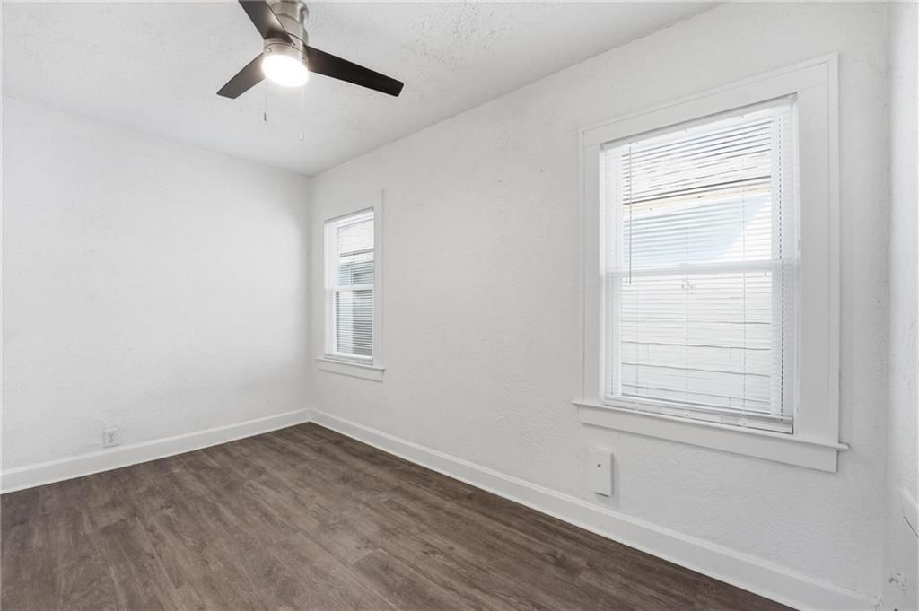 1513 Rowland Avenue — photo 8