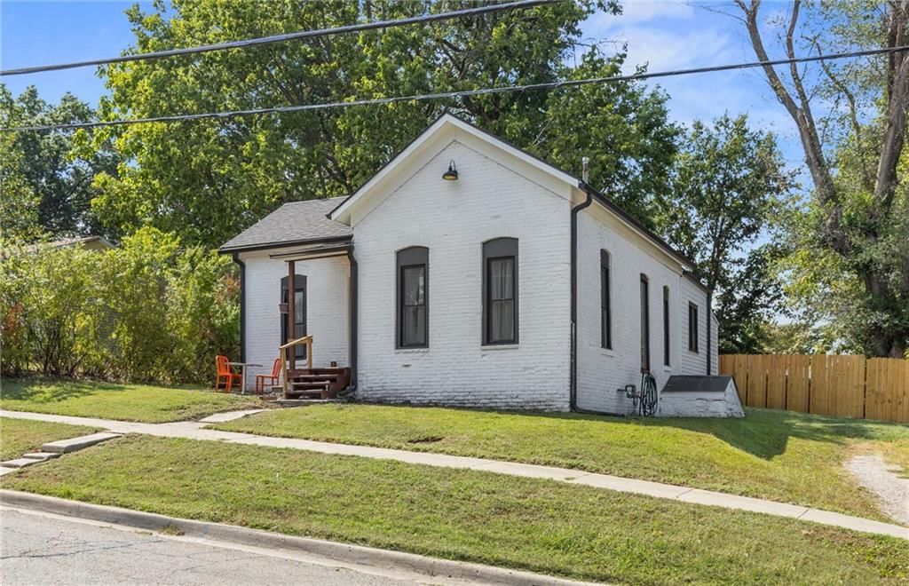 506 N Washington Avenue — photo 1