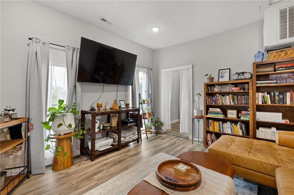506 N Washington Avenue — photo 10