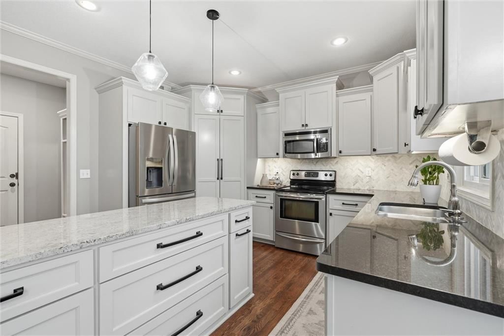 23488 W 125TH Street — photo 10