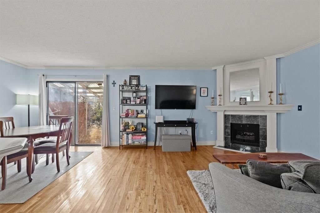 7815 W 61st Terrace — photo 8