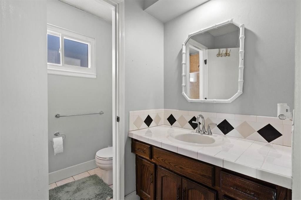 7815 W 61st Terrace — photo 16